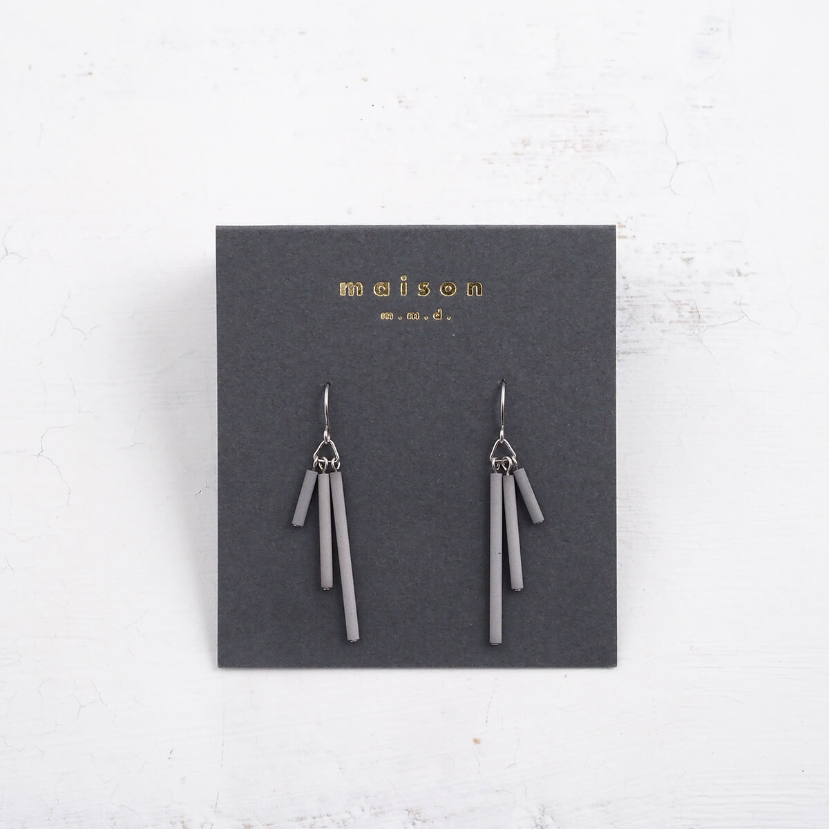 送料無料】 瀬戸焼アクセサリー / arrow / ボックス付き